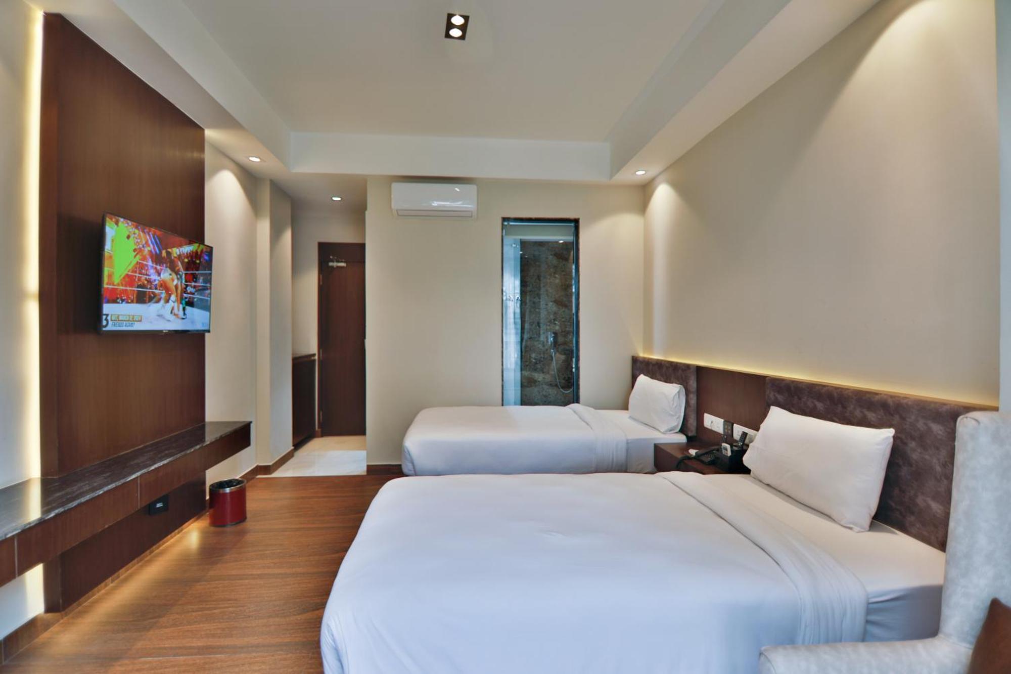 Lakhey Hotel كاتماندو المظهر الخارجي الصورة